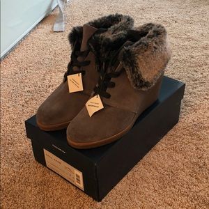 Cole Hann waterproof boots (new)